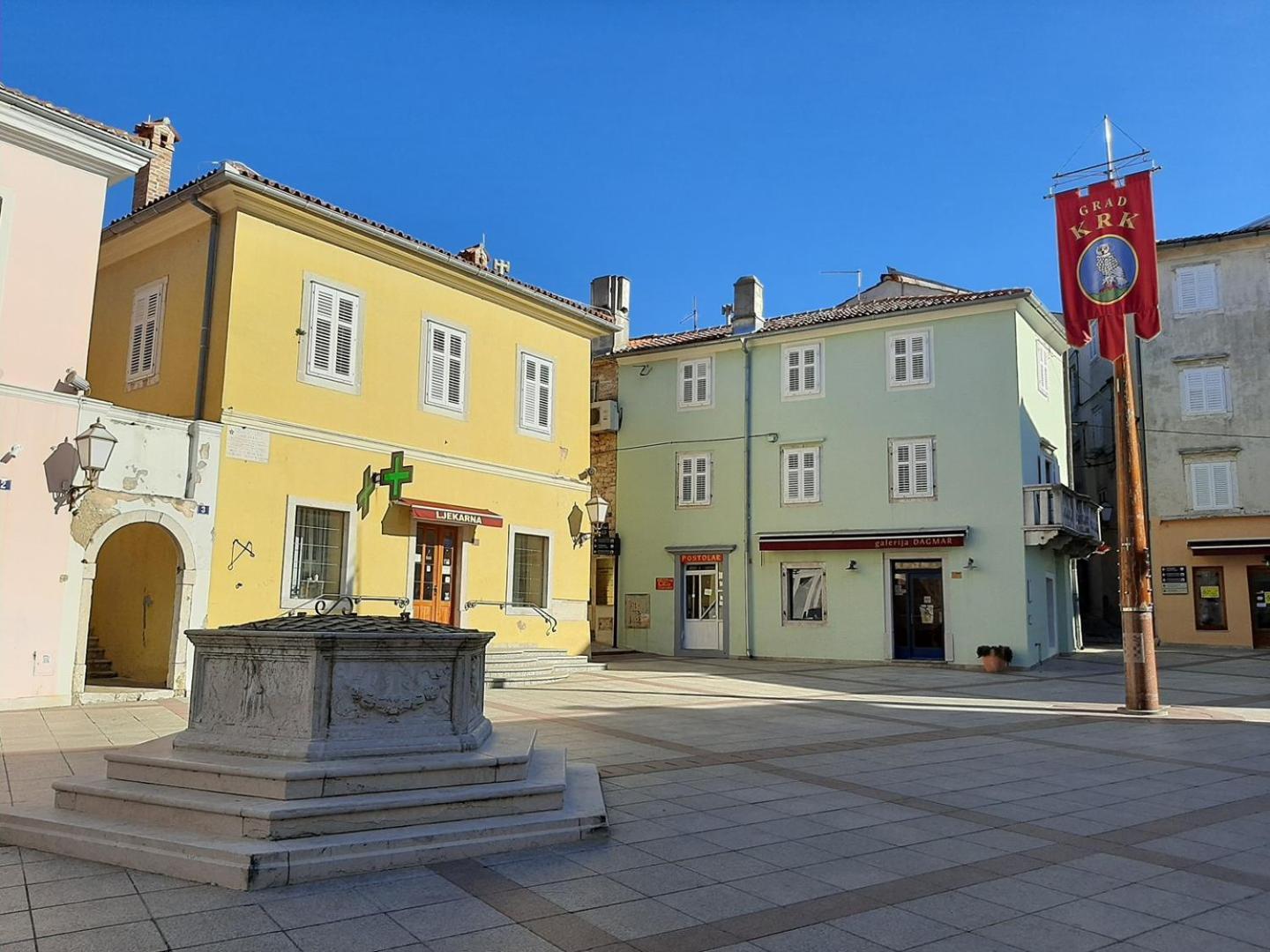 Charming Apartments Dodo Krk Town Bagian luar foto