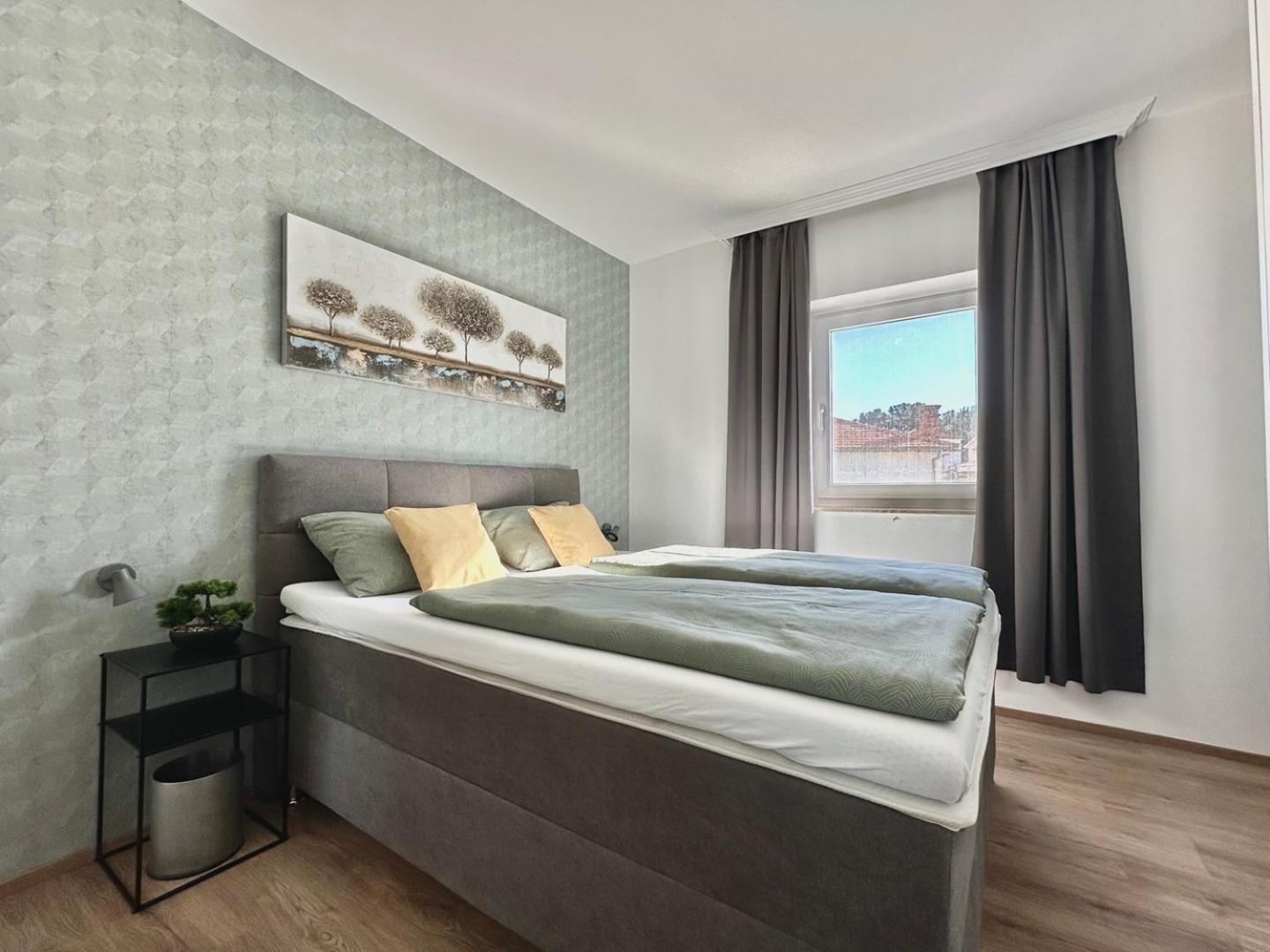 Charming Apartments Dodo Krk Town Bagian luar foto
